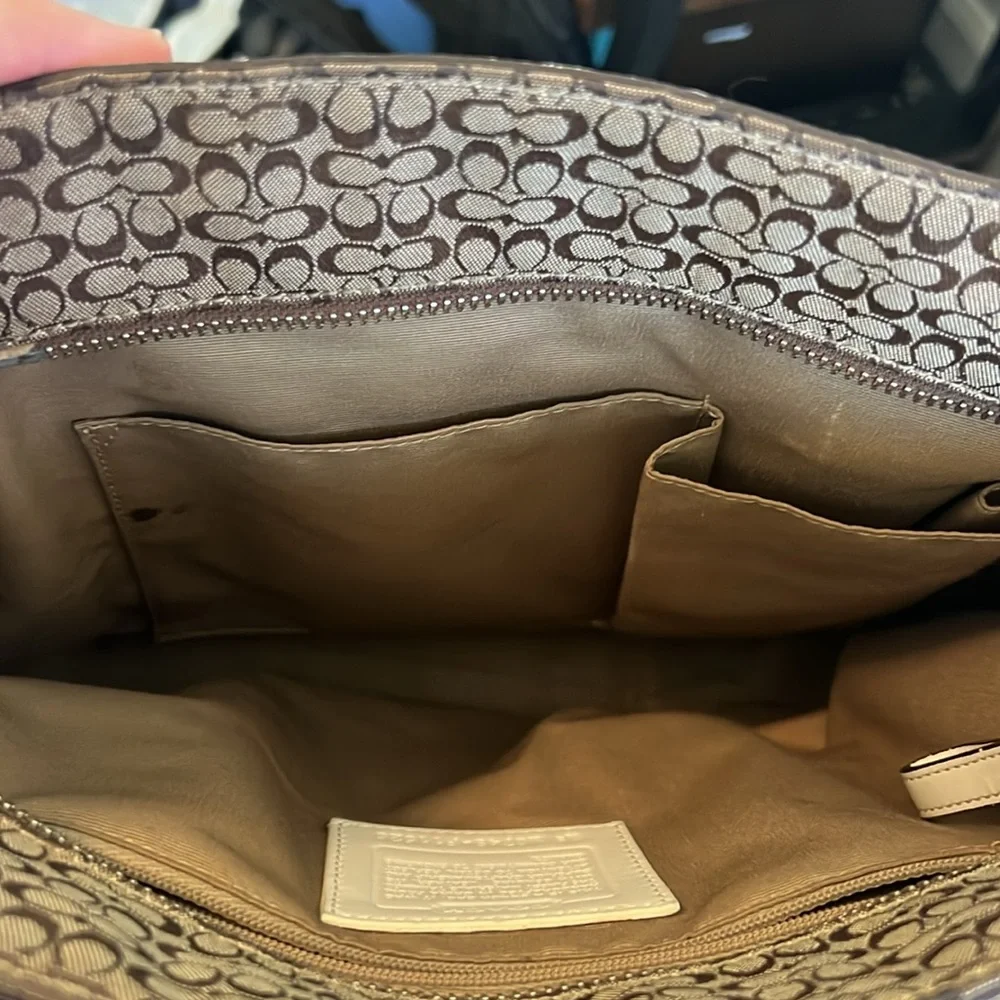 Coach Handbag - Picture 11 of 11